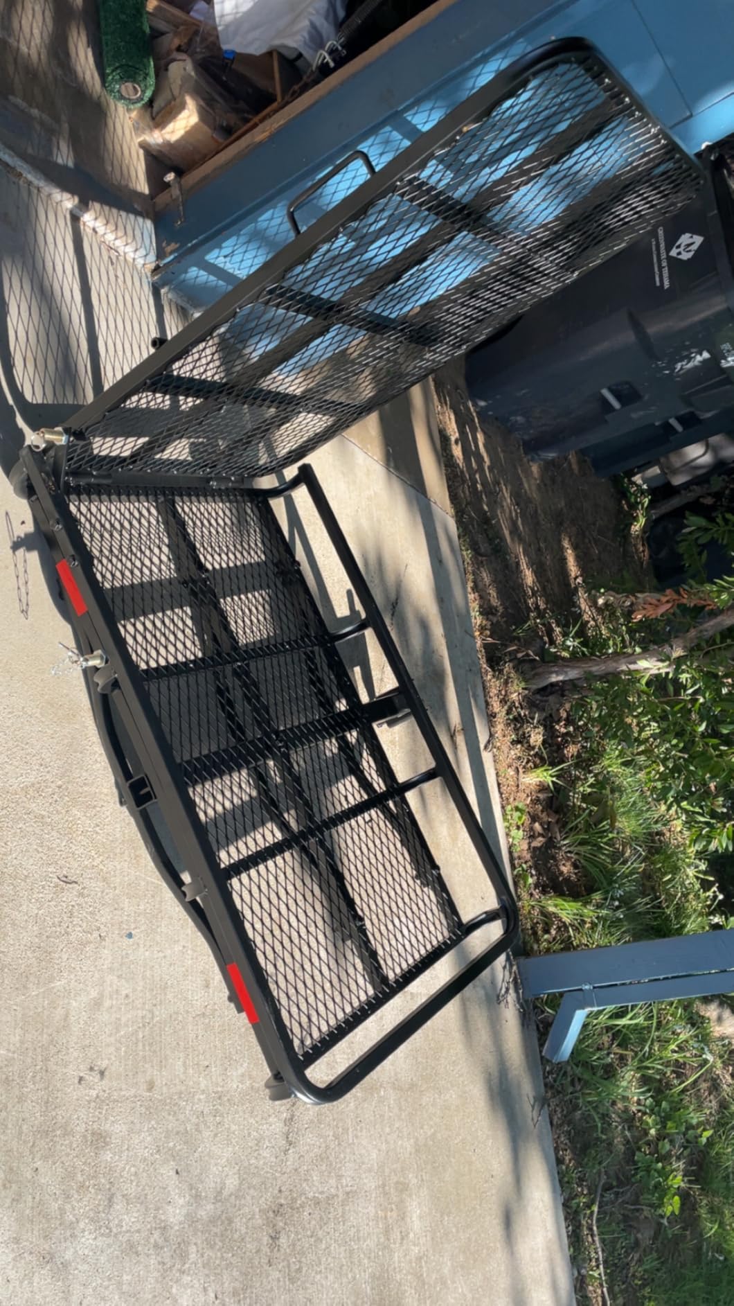 ECOTRIC Hitch Mount Wheelchair Carrier with Mobility Ramp customer photo 2