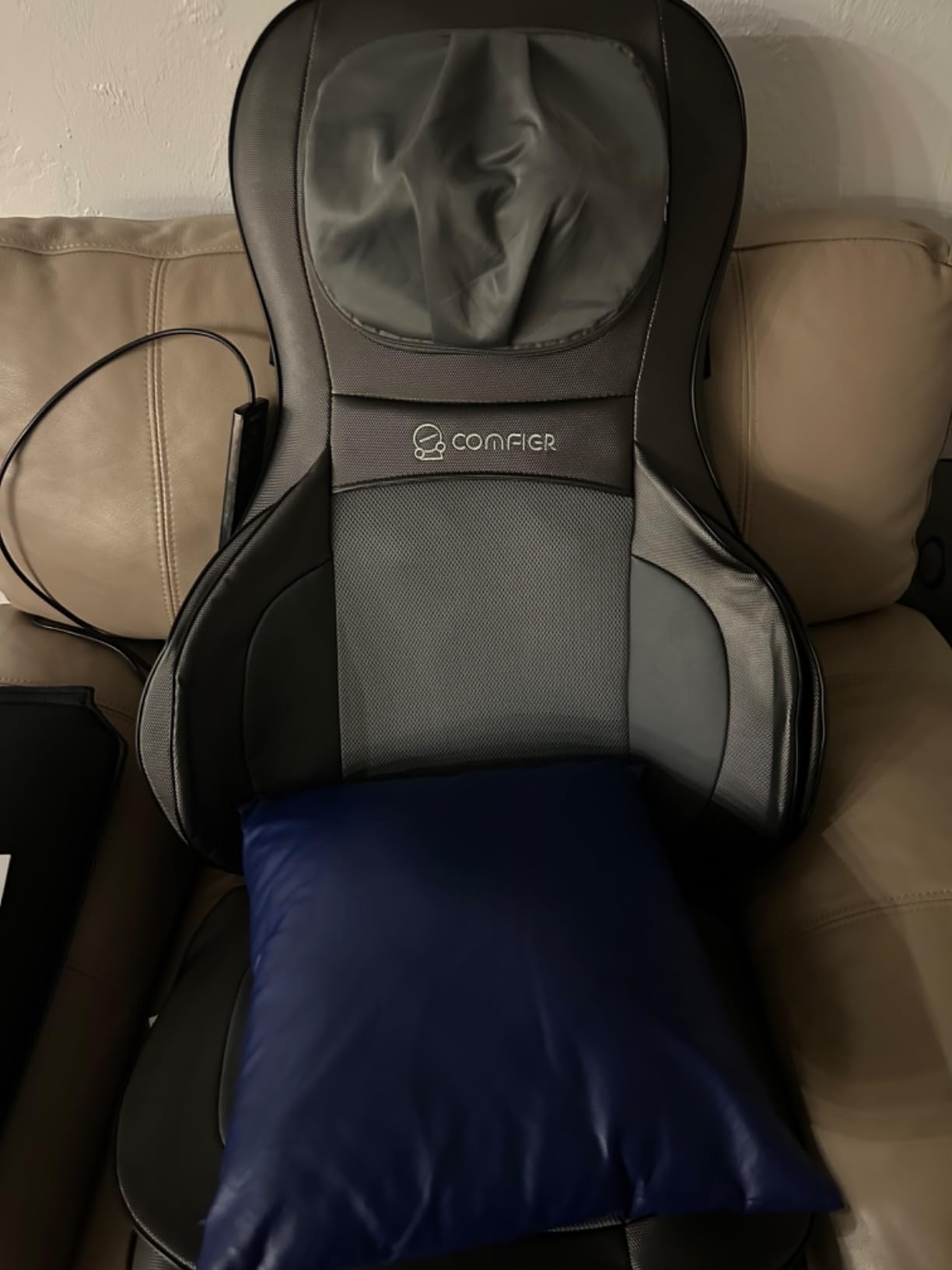 COMFIER Shiatsu Neck and Back Massager with Heat, Adjustable Neck Nodes customer photo 1