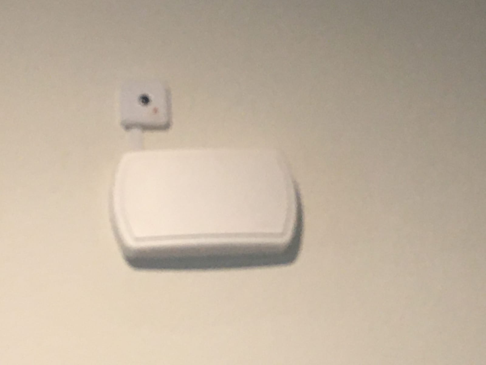 LRA-EX1000S Doorbell Extender, Plug-in Strobe Receiver customer photo 1