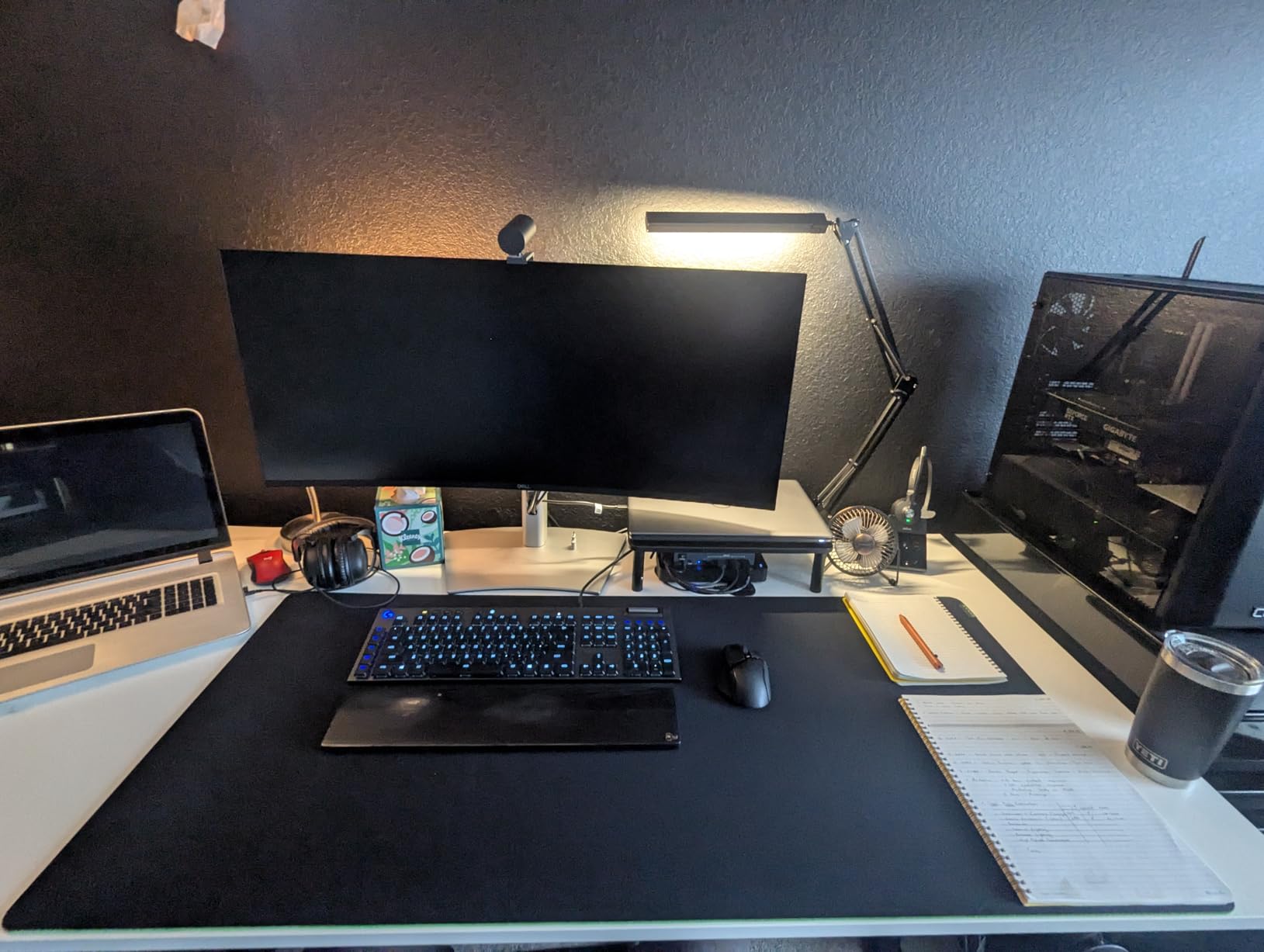 Razer Gigantus V2 Cloth Gaming Mouse Pad (3XL), Thick, Classic Black customer photo 2