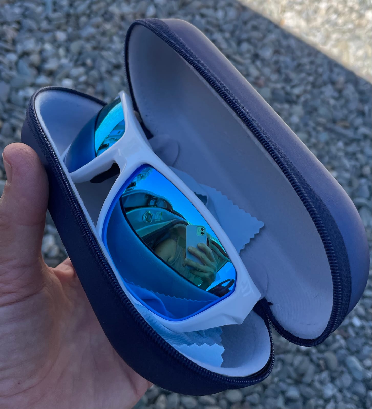 RUNCL Polarized Sports Sunglasses Billy, Fishing Sunglasses UV400 - Ultralight Floating TAC Lens, Anti-seawater Coating customer photo 1
