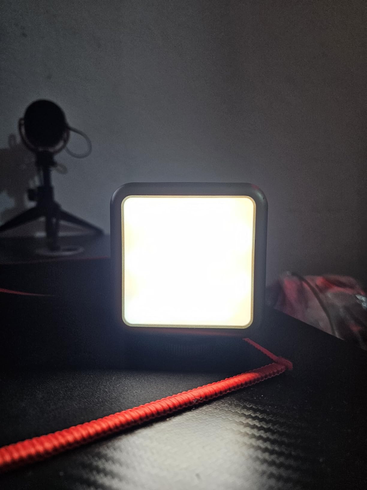 ULANZI VL49 RGB Video Lights LED Camera Light with 3 Cold Shoe & 1/4 Screw customer photo 2