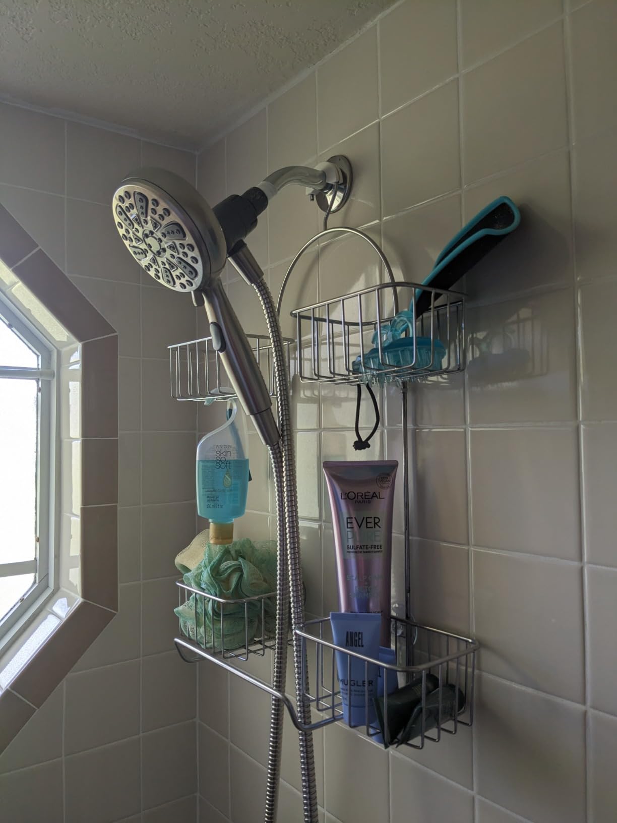 Delta Faucet 6-Spray SureDock Magnetic Shower Head with Handheld Spray, Chrome Shower Head with Hose, Showerheads & Handheld Showers, Handheld Shower Heads, MagnaTite Docking, Chrome 75609 customer photo 1