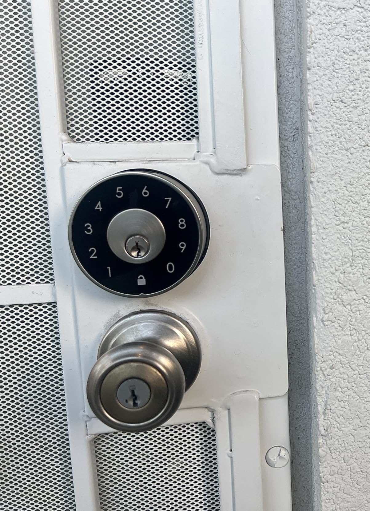Keyless Deadbolt Smart Door Lock: Sifely Digital Keyless Entry Door Lock for Front Door, Code & Fob Access, App Control, Auto Lock, Easy to Install (Black) customer photo 1