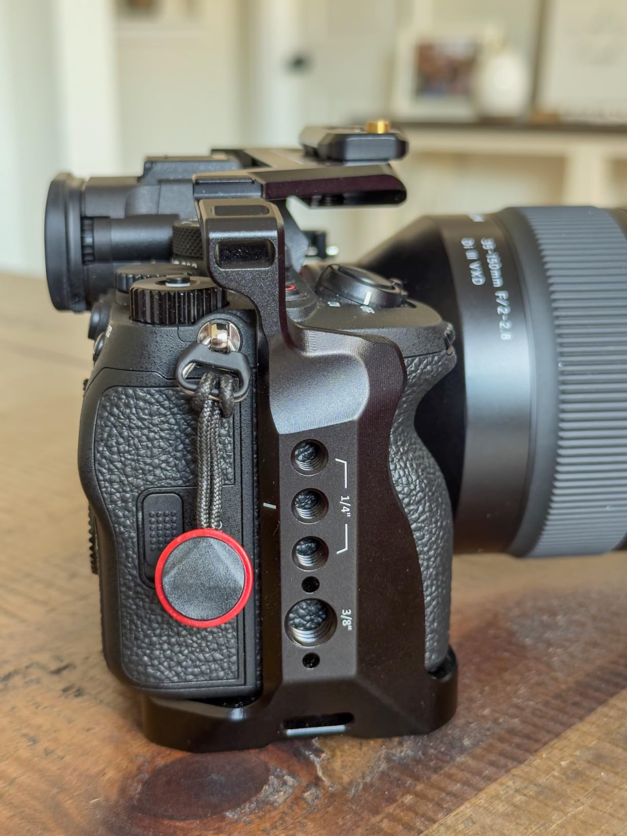 SmallRig HawkLock Quick Release Cage for Sony Alpha 7 Series customer photo 2