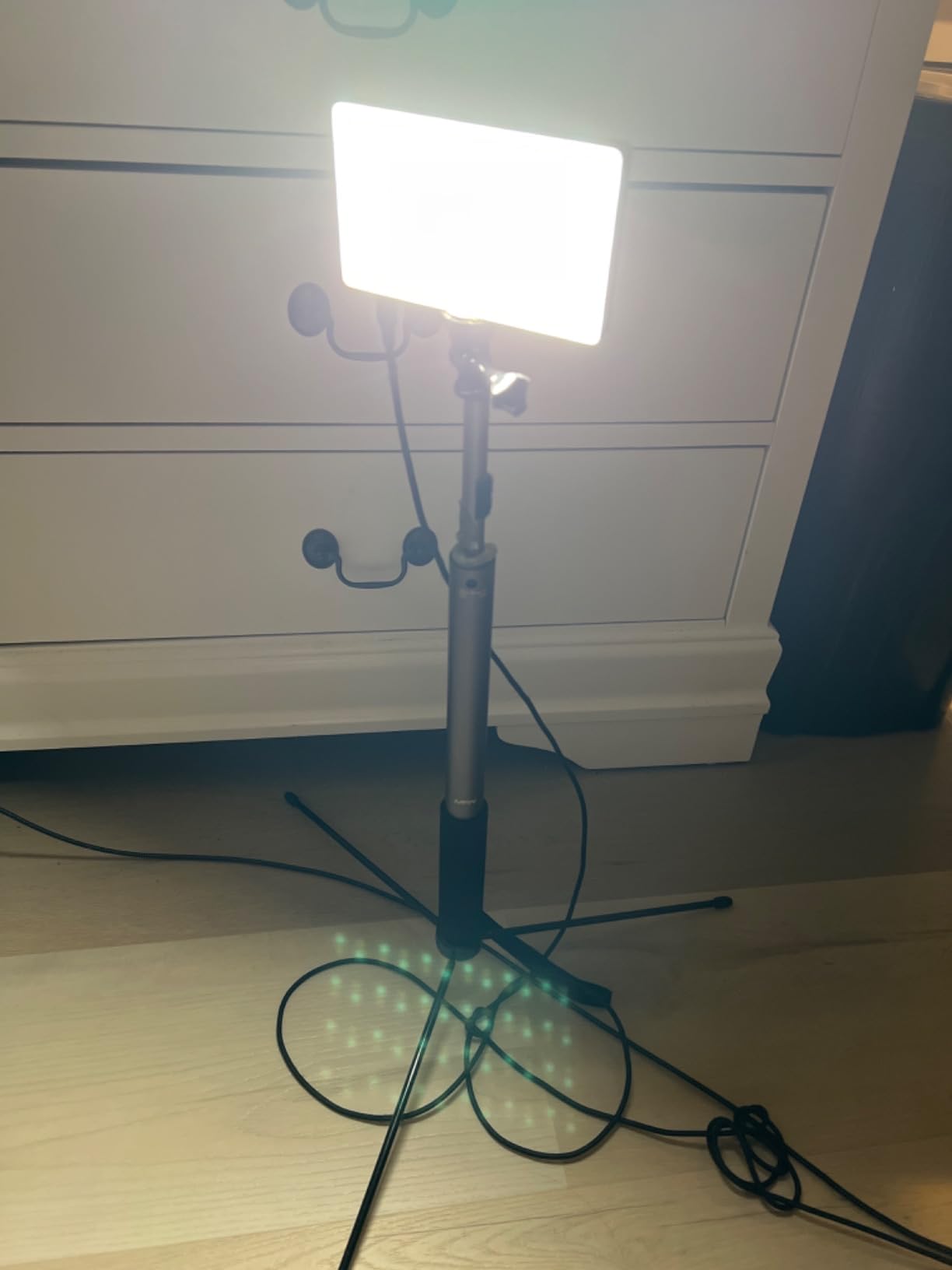 SmallRig RM120 RGB LED Video Light Panel, 7W Portable Metal Camera Light customer photo 2
