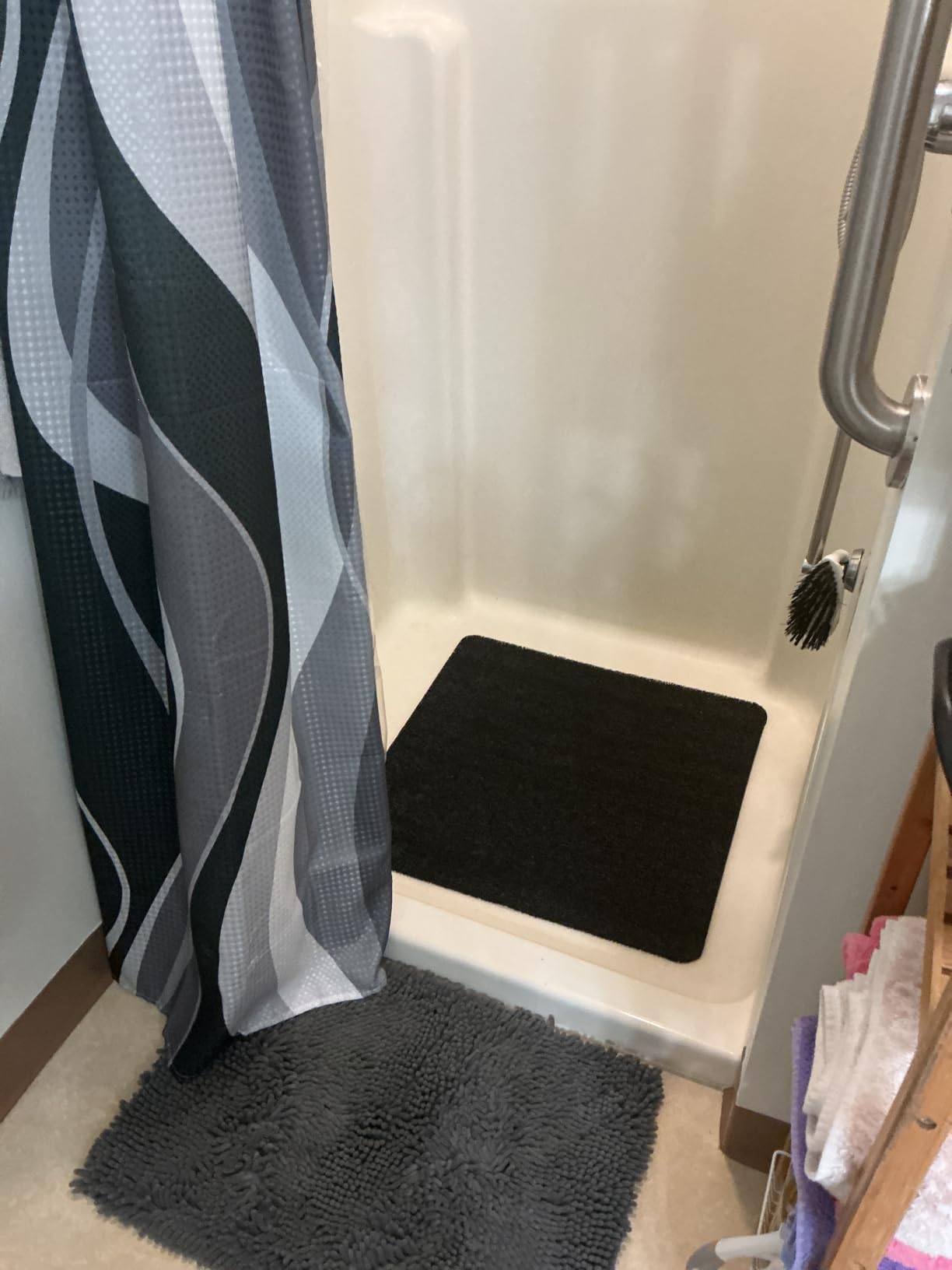 Hargiis Non Slip Bathtub Mat, Anti Slip Shower Mat, Fast Drying Bath Tub Mats, Foot Scrubber Mat, Anti Slip Mat for Tub, Floor, Bathroom, Home, Kitchen, Hotel (Grey 24