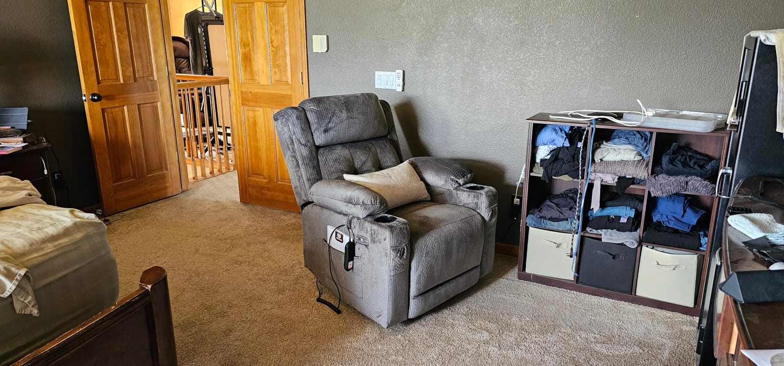 MCombo Triple Motor Power Lift Recliner Chair, Fabric 7664 (Grey, Small) customer photo 2