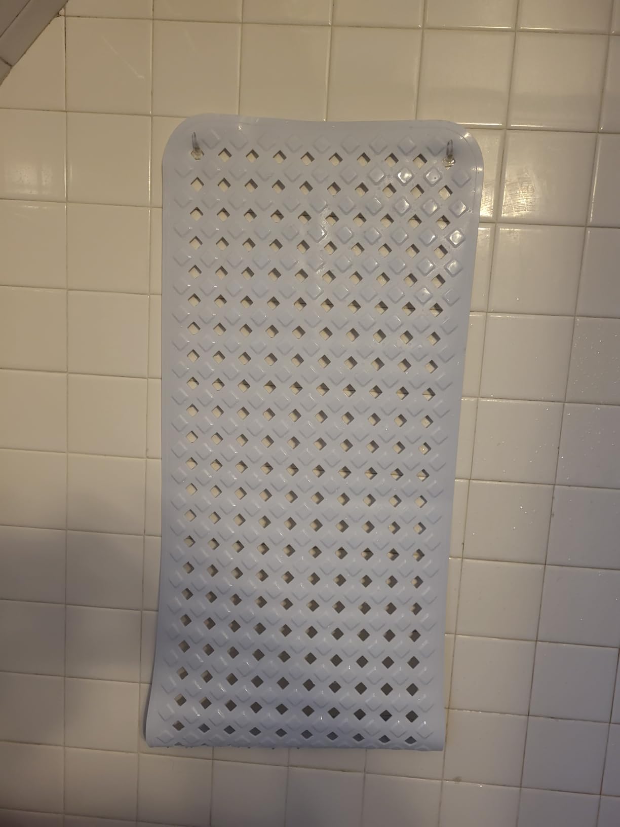 homerella Bathtub Mat Non Slip 35x16 Shower Mat Non Slip Anti Mold BPA Free customer photo 2