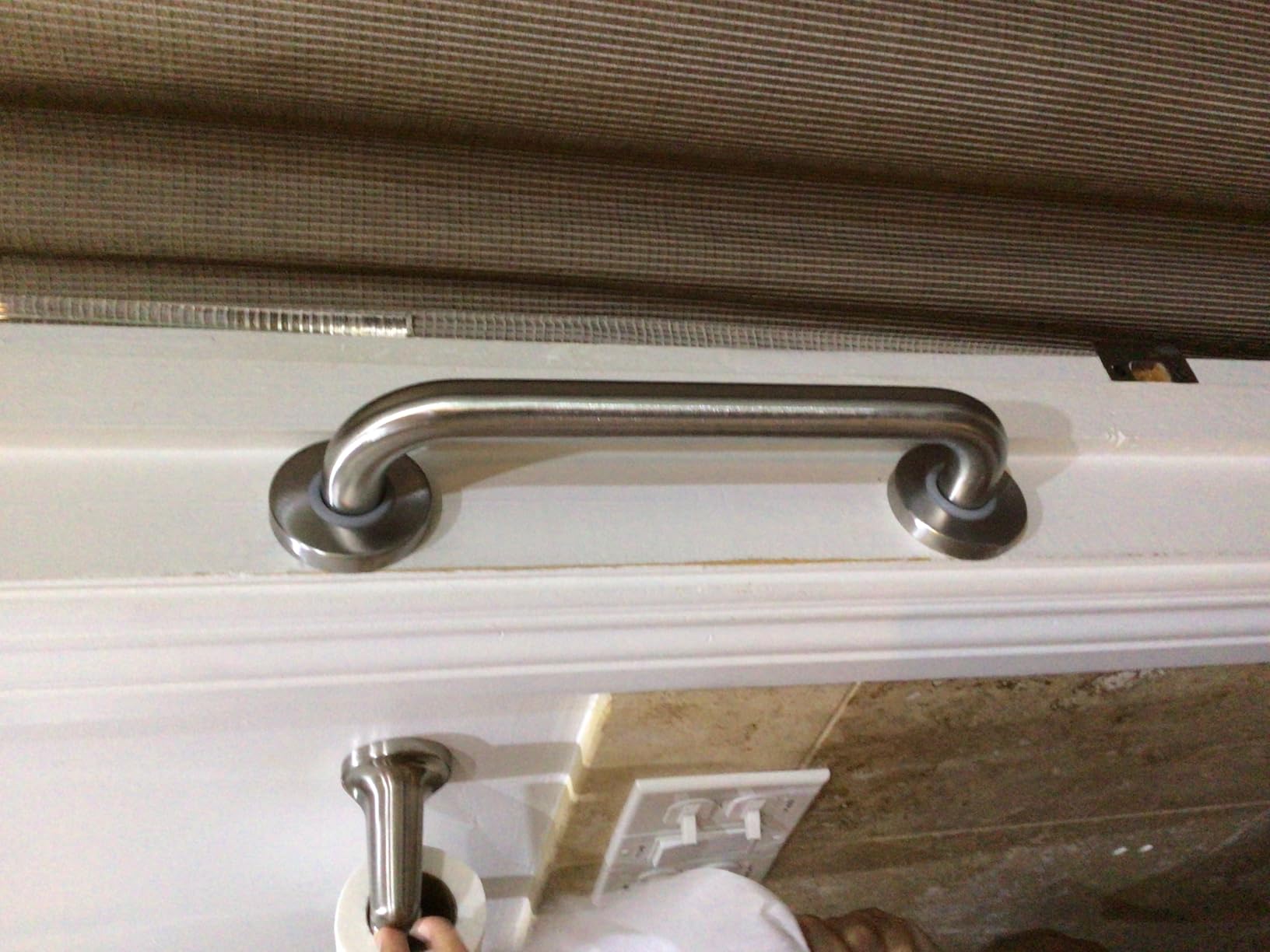 AmazerBath Shower Grab Bars for Seniors Anti Slip, Bath Safety Grab Bar for Needy, Stainless Steel Bathroom Safety Grab Bars, Thickened Bar Bigger Base Holds 500LBS, 16