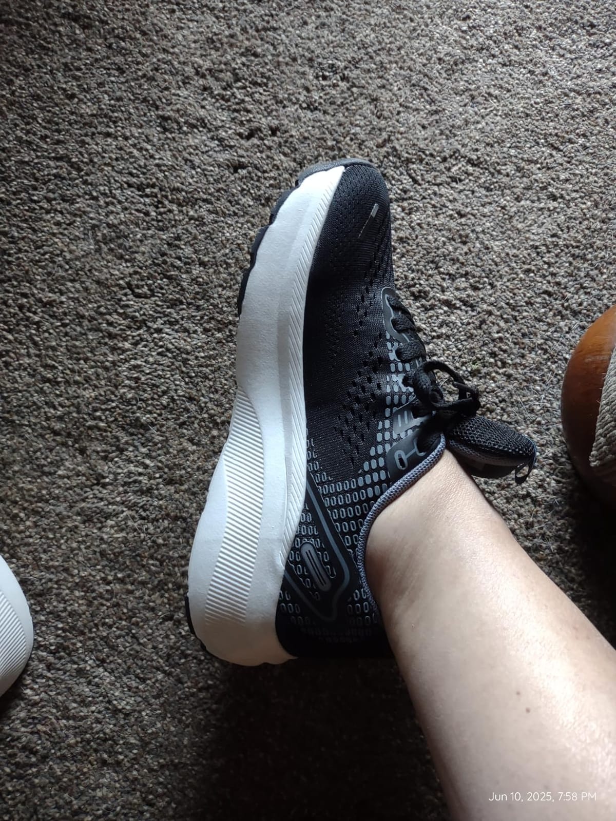 JACKSHIBO Wide Toe Box Shoes Women Arch Support Zero Drop Wide Sneakers customer photo 1