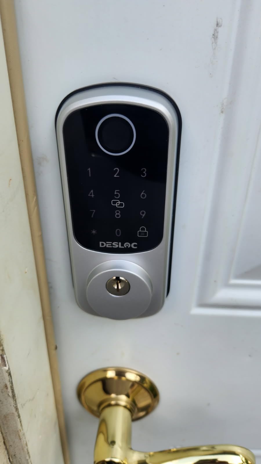 DESLOC B200 Fingerprint Smart Door Lock, Keyless Entry Deadbolt customer photo 1