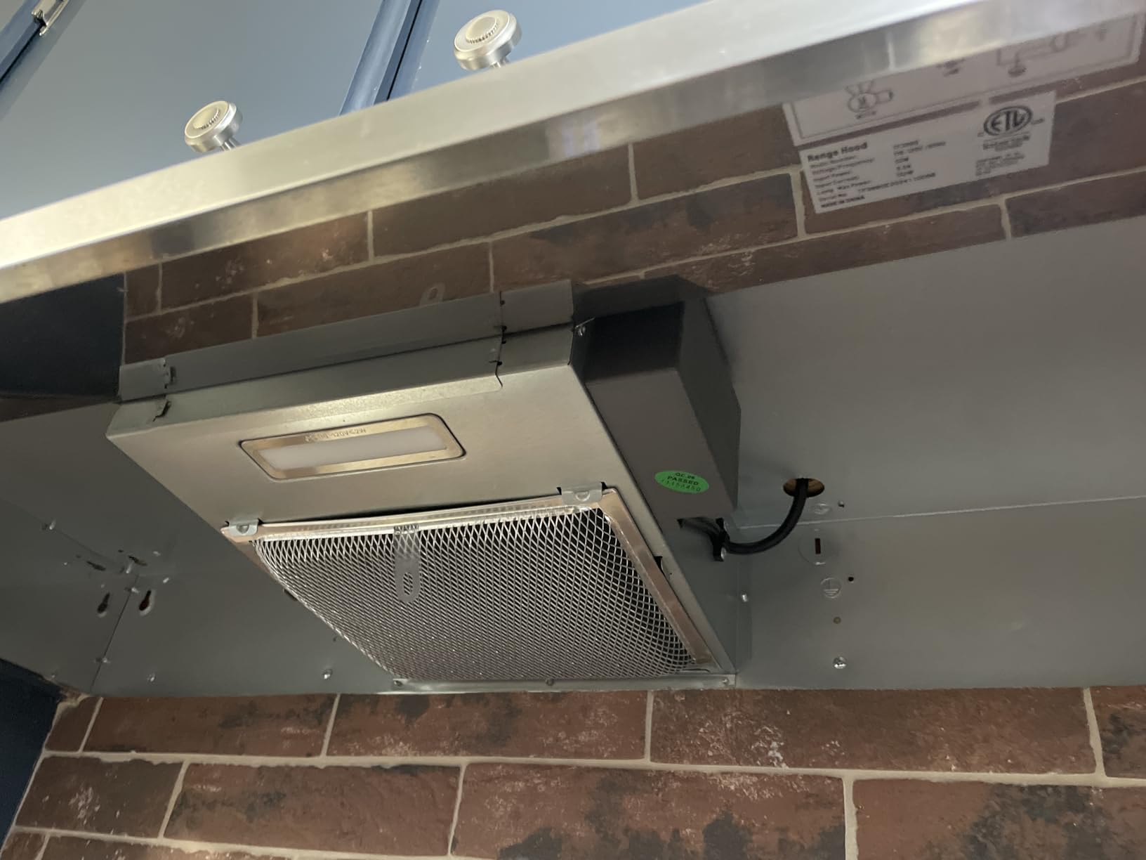 SNDOAS Under Cabinet Range Hood 24 inch,Ductless Range Hood Convertible Ducted, Kitchen Hood 24 inch,Stainless Range Hood with 2-speed Fan,Rocker Switch,Hard-wired Hood Vents for Kitchen customer photo 1