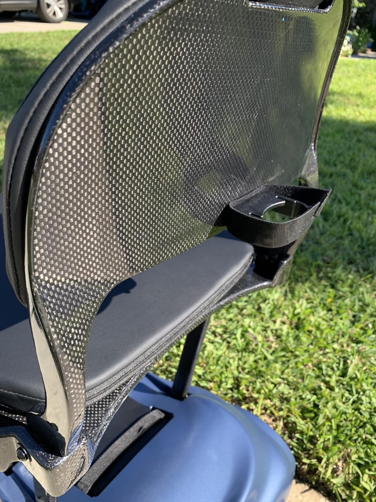 Mobility Scooters for Adults & Seniors - Ultra Lightweight 27.5 lbs Carbon Fiber Folding Electric Scooter - Airlines Approved All-Terrain Portable Scooter with Basket and Charger Included-Purple customer photo 1