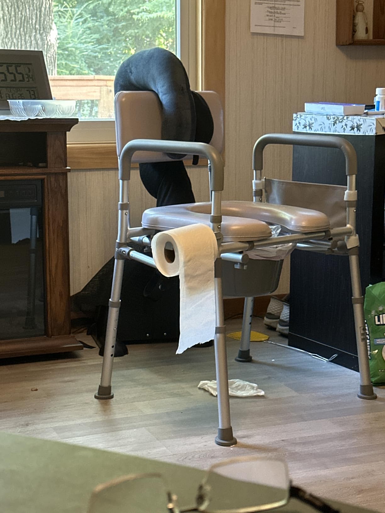 HOMLAND Bedside Commode Toilet, Padded Seat & Backrest, Enhanced Crossbar customer photo 2