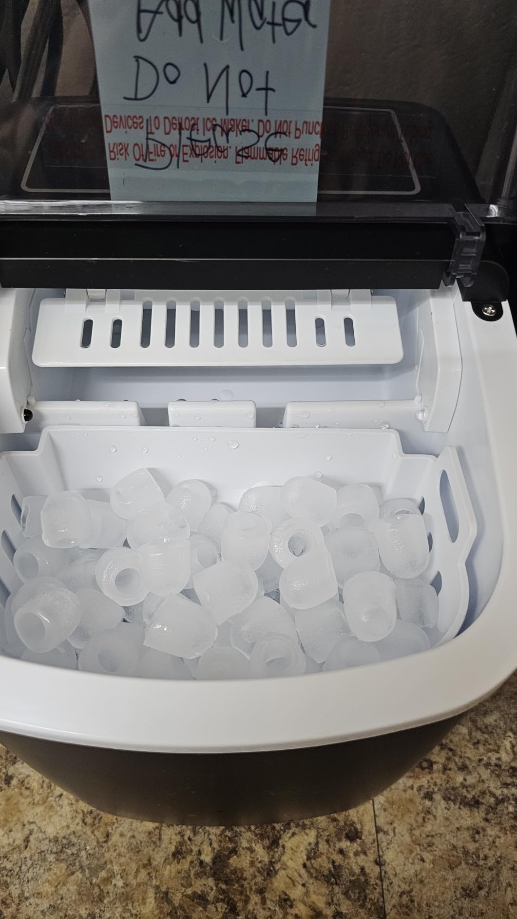 26LBS Per Day Portable Countertop Ice Maker, Self-Cleaning customer photo 1