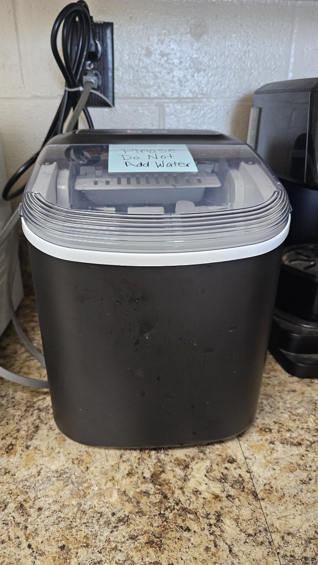 26LBS Per Day Portable Countertop Ice Maker, Self-Cleaning customer photo 2