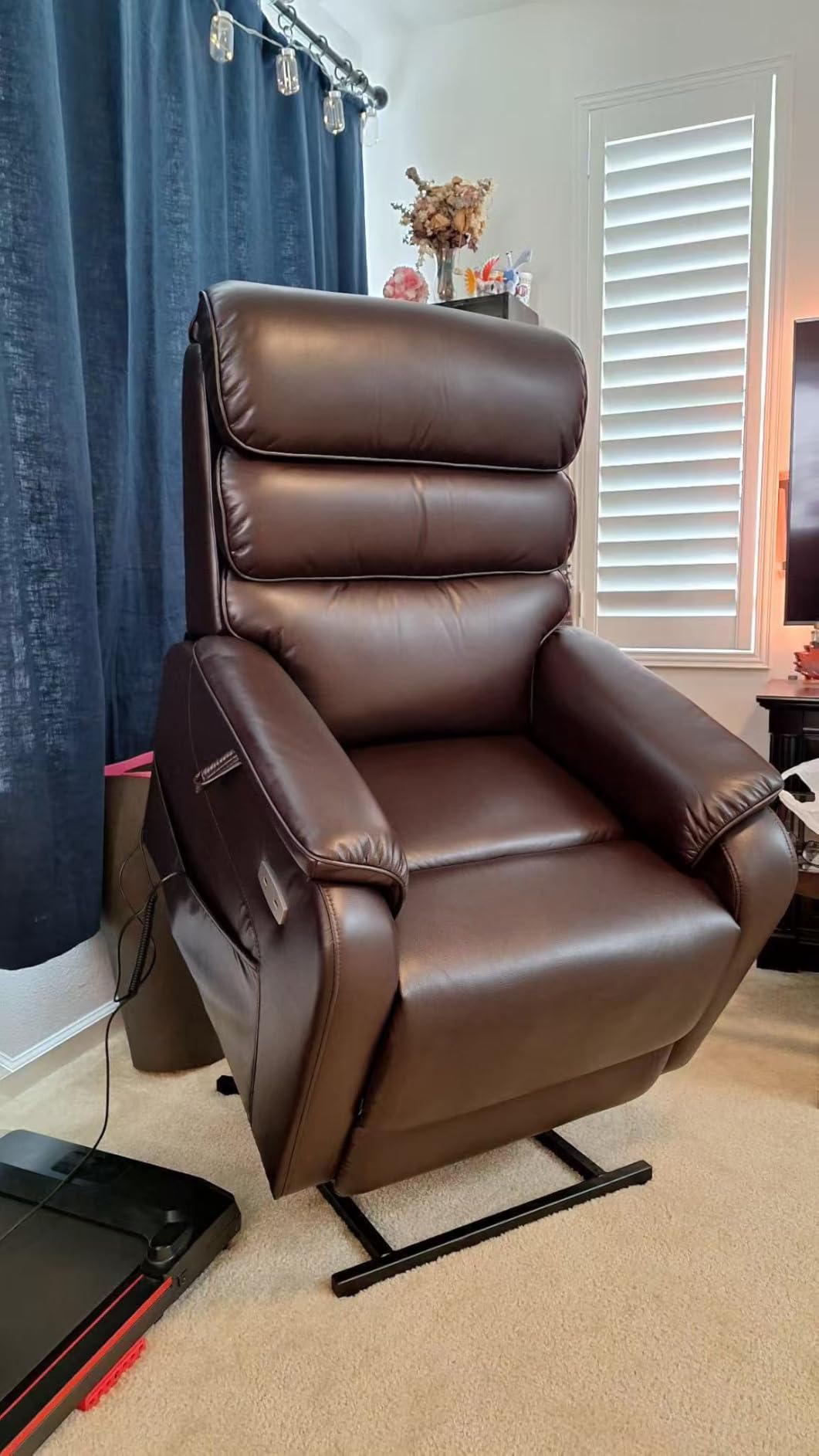 EONIX Power Lift Recliner Chair for Elderly, Heat and Massage(Medium-Wide) customer photo 2