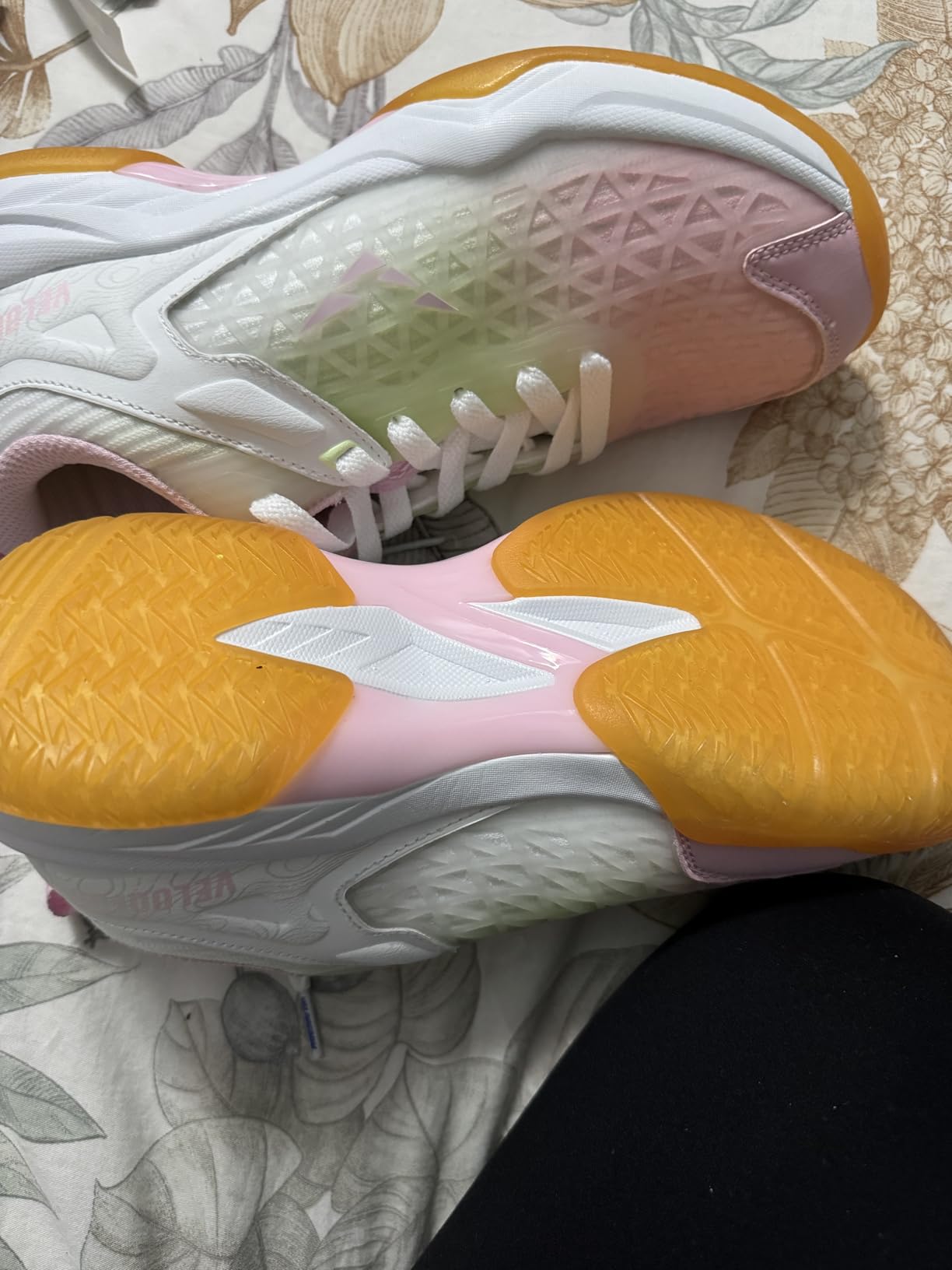 Beita Sports Table Tennis-Badminton-Shoes Volleyball Shoes Pickleball Shoes Women Running Shoes Rubber Sole Unisex Anti Slip in for Women and Men Breathable Indoor Outdoor Court Light Weight Wide customer photo 2