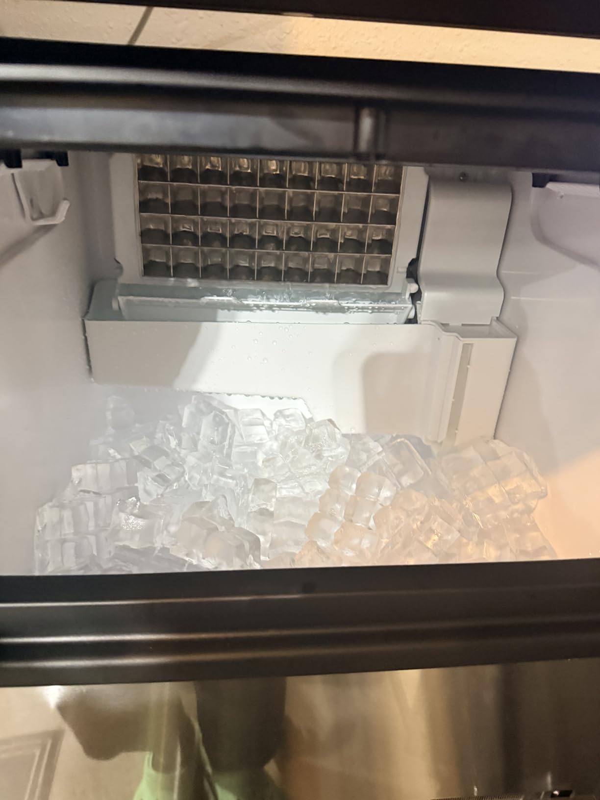 COWSAR Commercial Ice Maker Machine, 80Lbs/24H Stainless Steel Undercounter Ice Maker with 24Lbs Storage Capacity, Self-Cleaning Freestanding Ice Machine for Home Bar Restaurant Office customer photo 1
