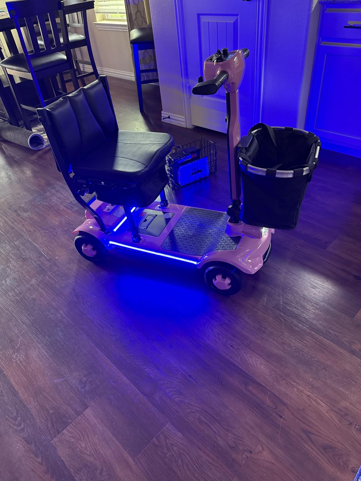 Lightweight Mobility Scooters for Seniors&Adults, Foldable 3 Wheel Scooter customer photo 1